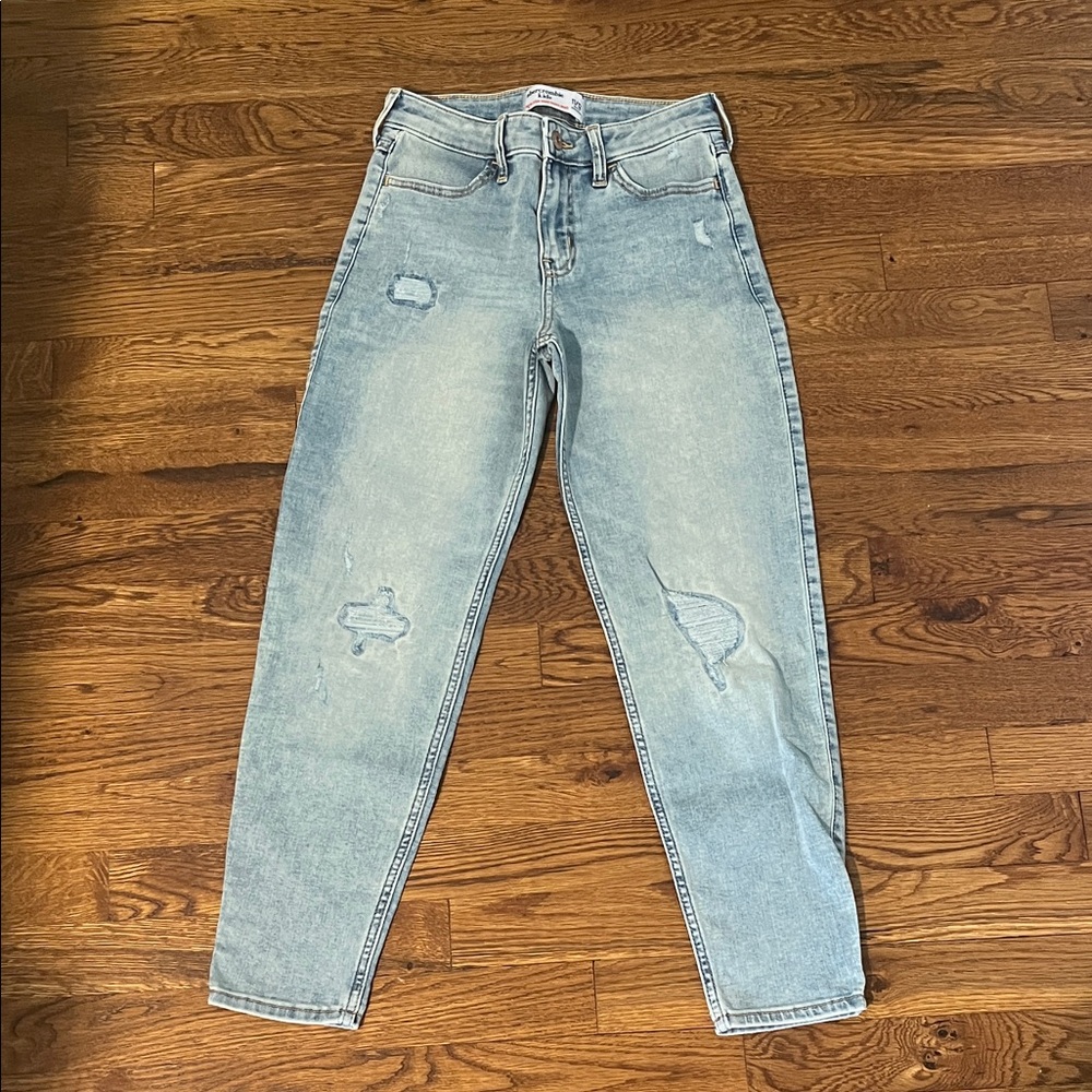 Abercrombie Kids High Rise Mini Mom Jeans 11/12